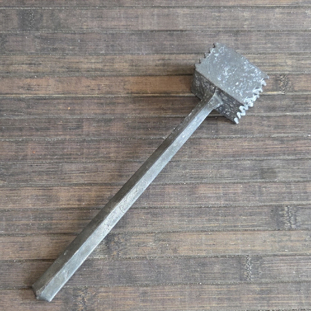Vintage Aluminum 2 Sided MEAT TENDERIZER Hammer Butcher Malle